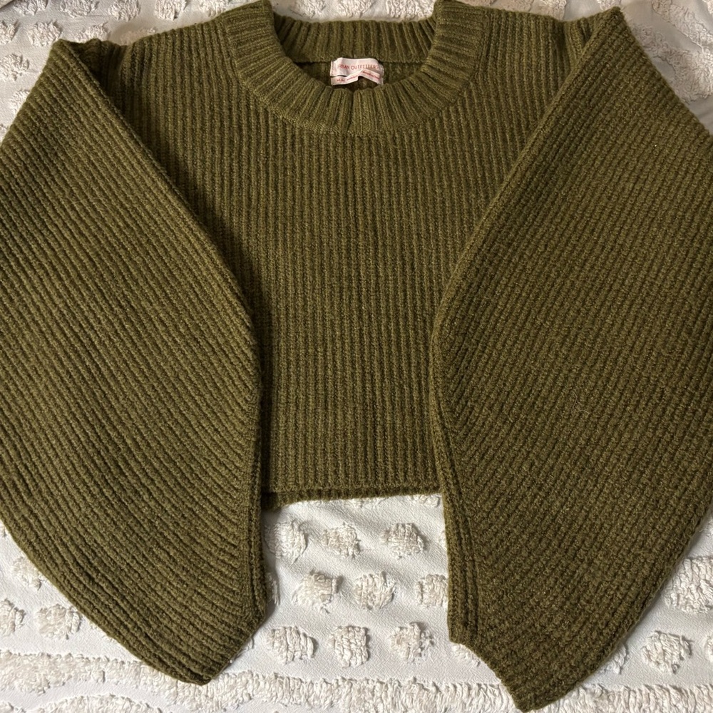 Urban Outfitters Moss Green Cropped Balloon Sleeve Sweater Women’s M
